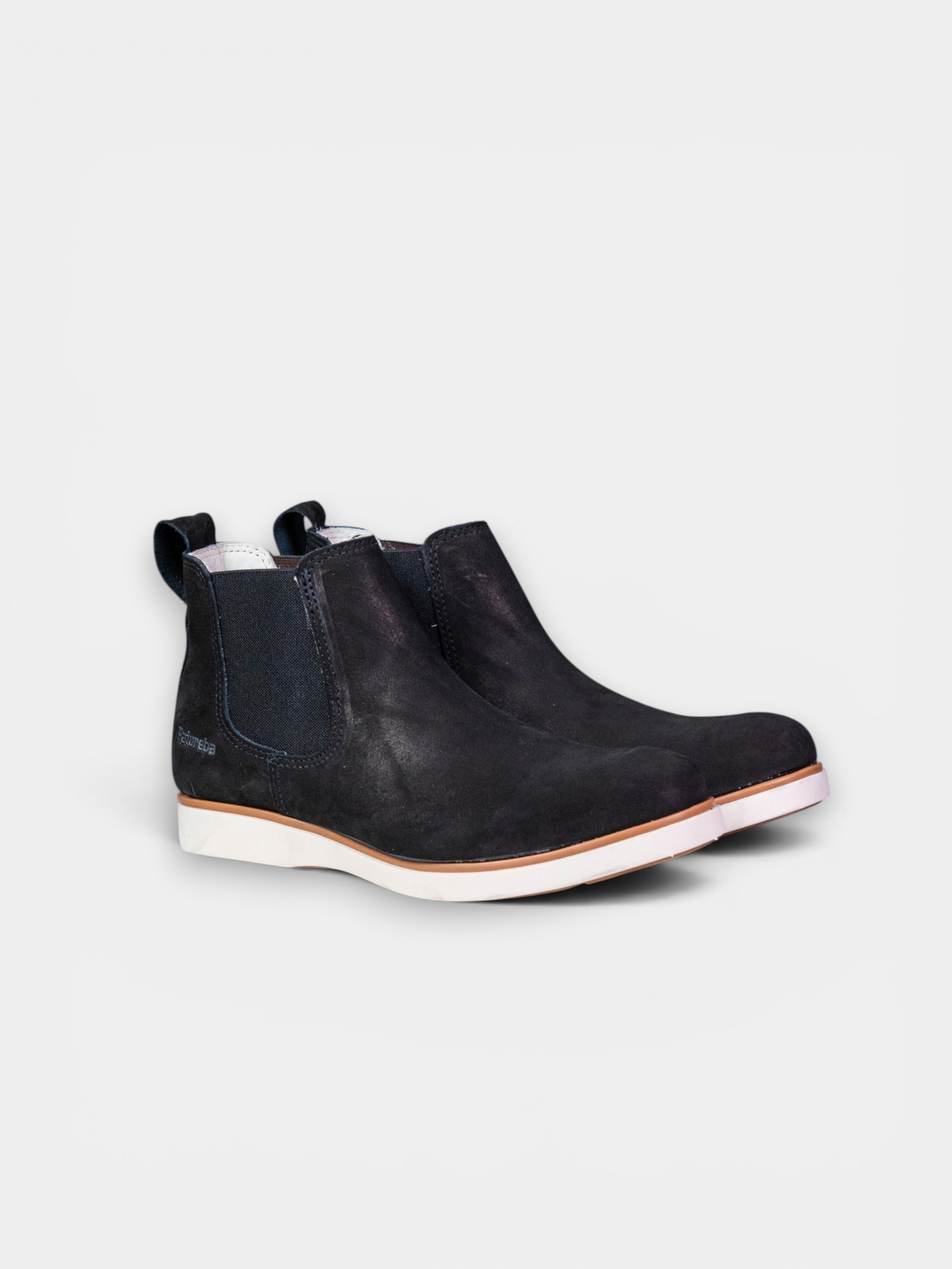 Levia Black