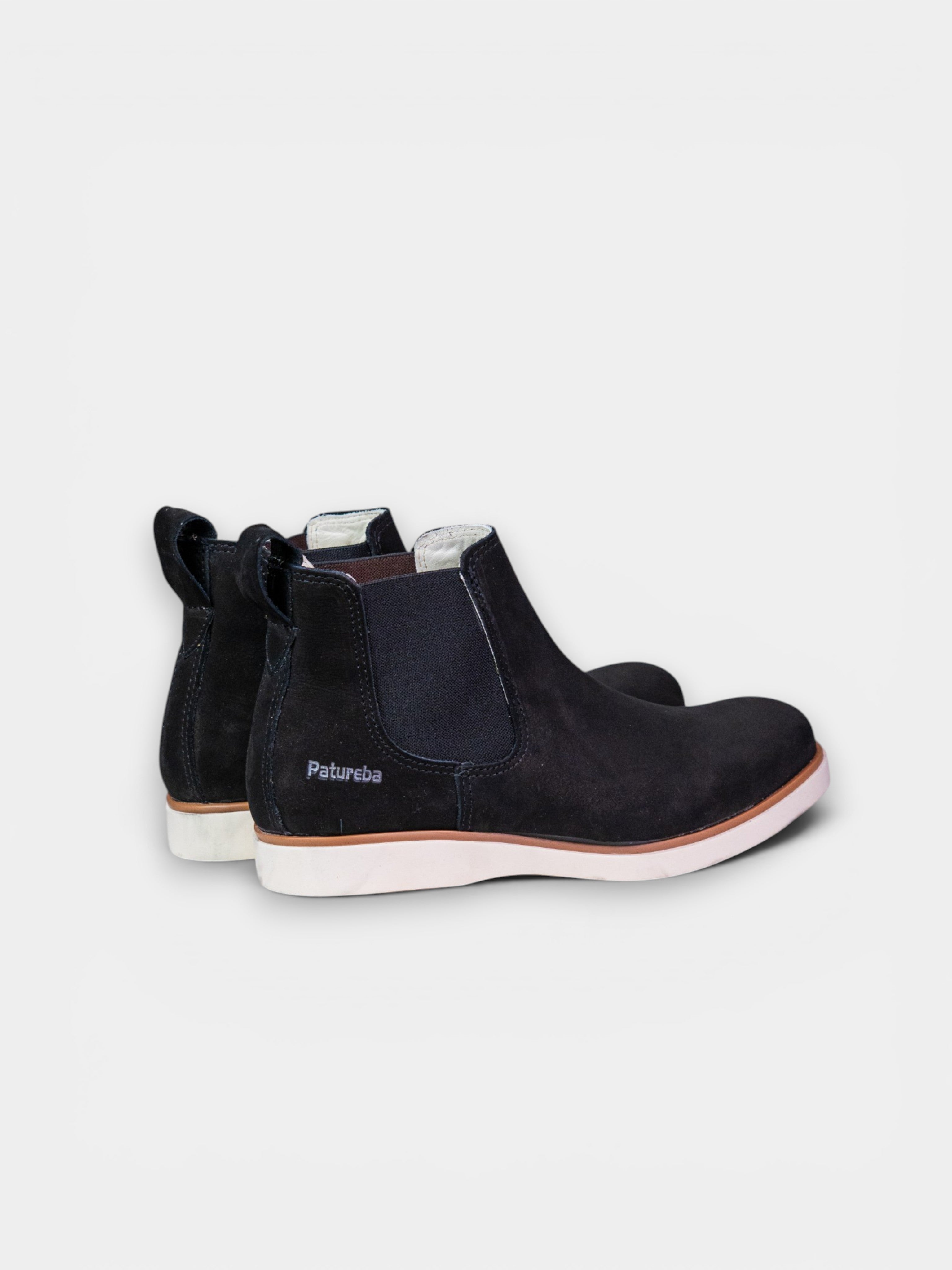 Levia Black